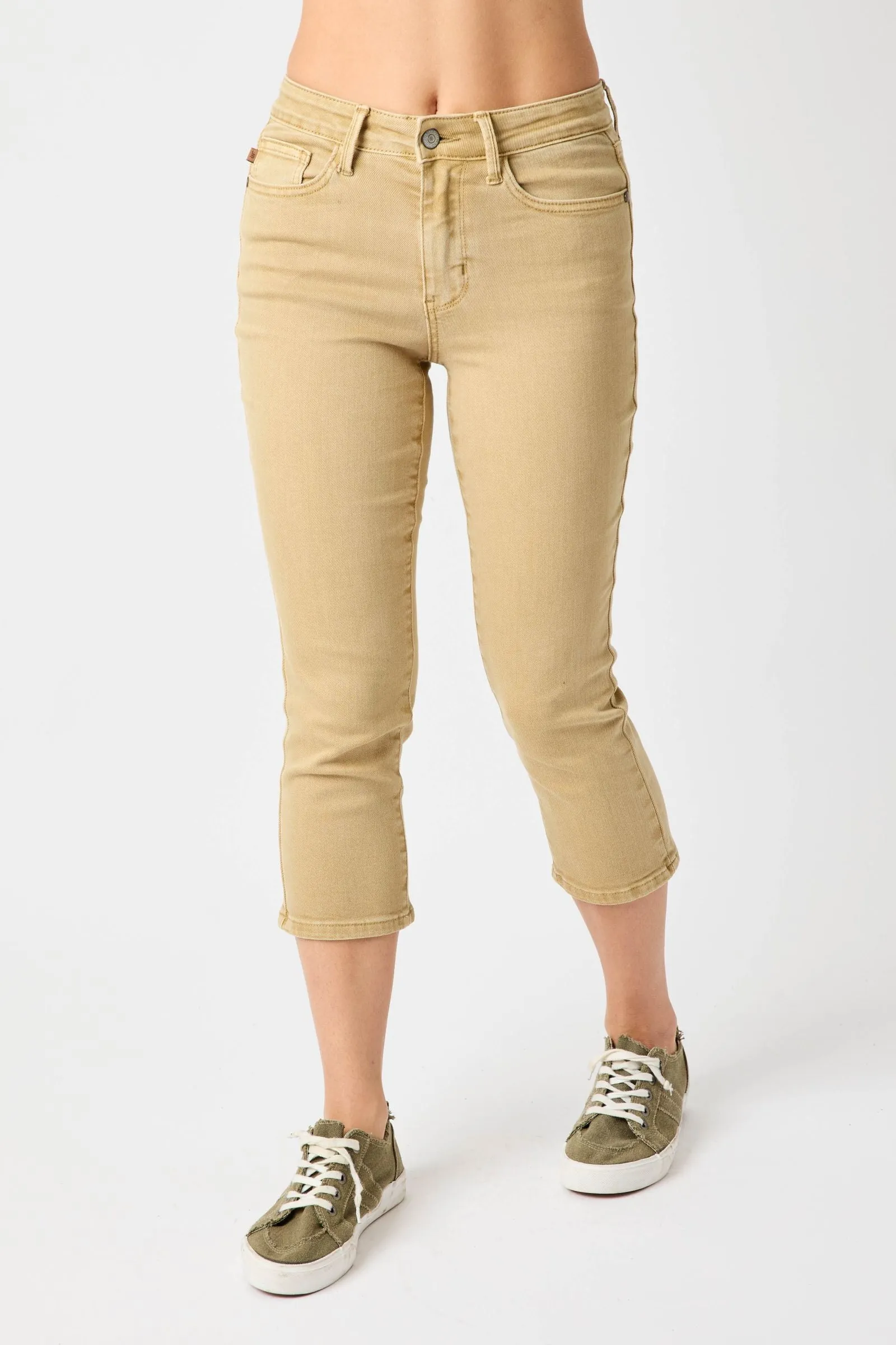 Judy Blue Reg/Plus Ava Mid Rise Garment Dyed Khaki Capris